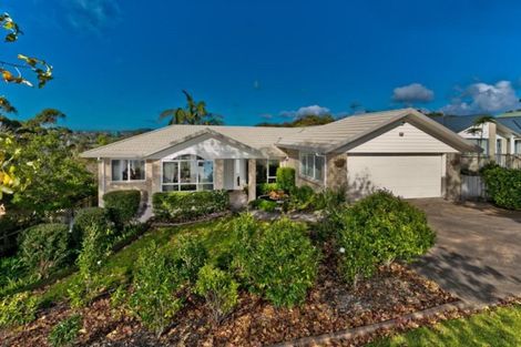 Photo of property in 133 Awaroa Road, Sunnyvale, Auckland, 0612