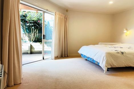 Photo of property in 1c Picasso Drive, West Harbour, Auckland, 0618