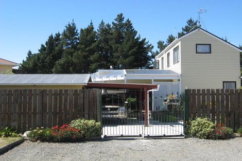 Photo of property in 45 Chamberlain Avenue, Amberley, 7481