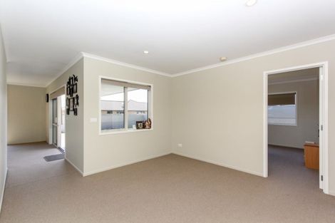 Photo of property in 112 Wills Road, Bell Block, New Plymouth, 4312