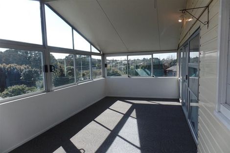 Photo of property in 14 Helena Street, Massey, Auckland, 0614