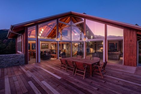 Photo of property in 673 Glenorchy-queenstown Road, Closeburn, Queenstown, 9371