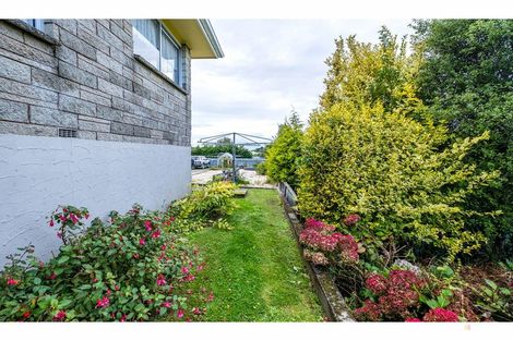 Photo of property in 5b Cameron Street, Waimate, 7924