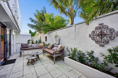 Photo of property in 1/31 Sanders Avenue, Takapuna, Auckland, 0622