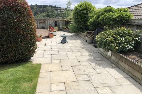 Photo of property in 26 Speldhurst Grove, Stokes Valley, Lower Hutt, 5019