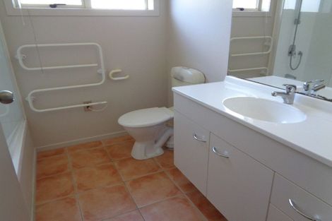 Photo of property in 8/103 Swanson Road, Henderson, Auckland, 0610