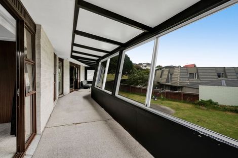 Photo of property in 5 Bronte Place, Whalers Gate, New Plymouth, 4310