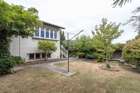 Photo of property in 3 Ripon Street, Lyttelton, 8082