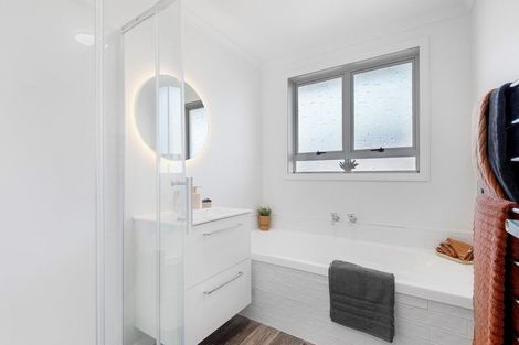 Photo of property in 38 Mure Street, Mosgiel, 9024