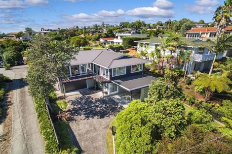 Photo of property in 61 Braemar Road, Castor Bay, Auckland, 0620