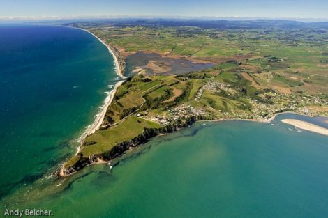 Photo of property in 94 Town Point Road, Maketu, Te Puke, 3189