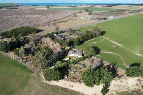 Photo of property in 2470 Herbert-hampden Road, Waianakarua, Oamaru, 9495