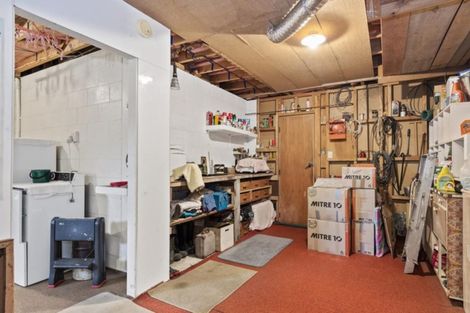 Photo of property in 92 Valley Road, Mount Maunganui, 3116