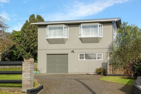 Photo of property in 114 Wairau Road, Oakura, 4314