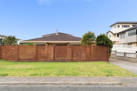 Photo of property in 10 Aberdeen Street, Mount Maunganui, 3116