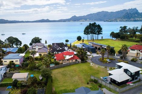 Photo of property in 13 Aarts Place, One Tree Point, 0118