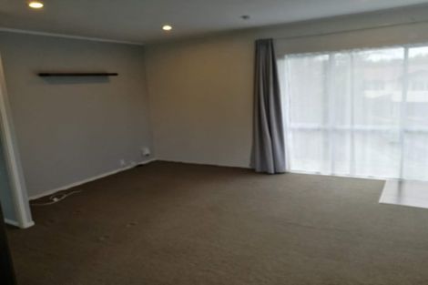 Photo of property in 2/10 Mander Place, Bucklands Beach, Auckland, 2012