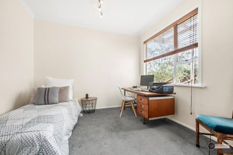 Photo of property in 3 Saint Ronans Avenue, Waterloo, Lower Hutt, 5011