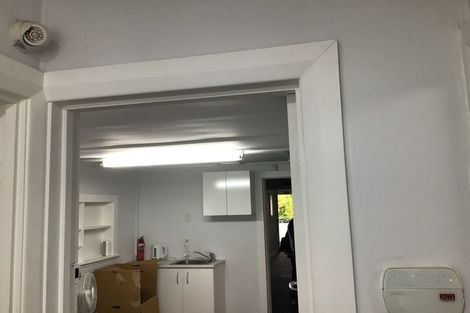 Photo of property in 57 Omahu Road, Greenlane, Auckland, 1051