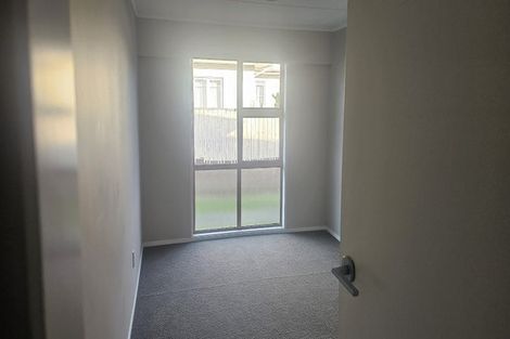 Photo of property in 43 Ngatai Road, Otumoetai, Tauranga, 3110