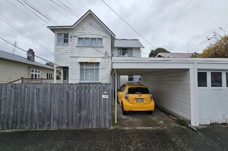 Photo of property in 6 Roxburgh Grove, Petone, Lower Hutt, 5012