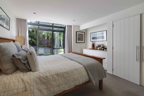 Photo of property in 6 Chartres Lane, Arrowtown, 9302