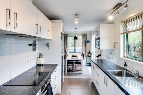 Photo of property in 6 O'dowd Road, Taradale, Napier, 4112