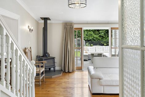 Photo of property in 269 High Street North, Carterton, 5713