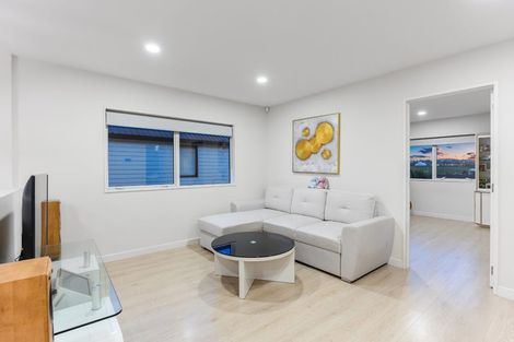 Photo of property in 11 Keel Street, Long Bay, Auckland, 0630