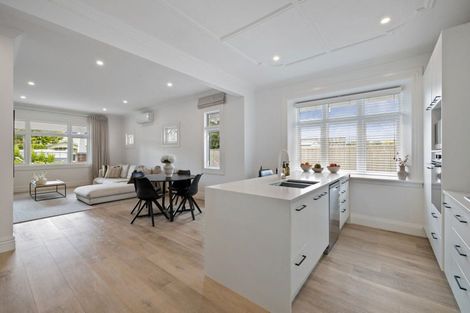 Photo of property in 11 Miro Street, Takaro, Palmerston North, 4410