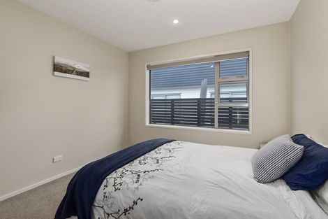 Photo of property in 8 Te Mauri Place, Omaha, 0986