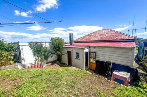 Photo of property in 104 Karaka Road, Thames, 3500