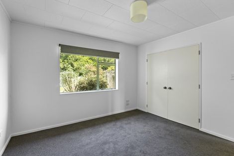 Photo of property in 16 Hickford Place, Okato, 4335