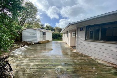Photo of property in 15 Cottam Grove, Northcross, Auckland, 0632