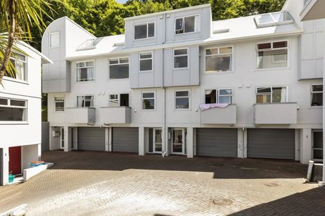 Photo of property in Fernhill Flats, 6/324 The Terrace, Te Aro, Wellington, 6011