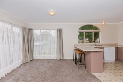 Photo of property in 14 Emmerdale Mews, Highbury, Palmerston North, 4412