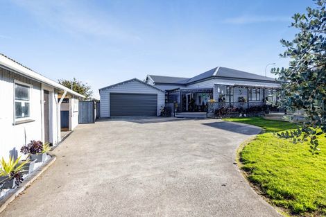 Photo of property in 73 Puriri Street, Hawera, 4610
