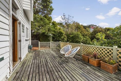 Photo of property in 118 Te Anau Road, Hataitai, Wellington, 6021