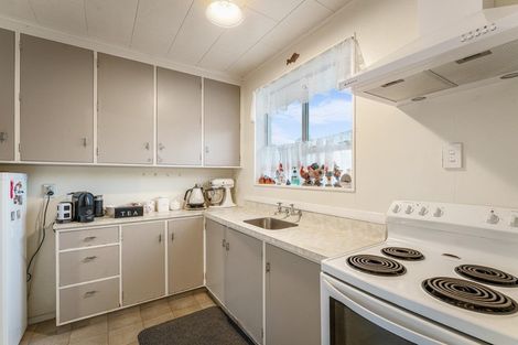 Photo of property in 256b Wellington Road, Wainuiomata, Lower Hutt, 5014