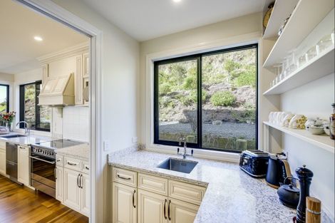 Photo of property in 42 Mclean Road, Havelock North, 4294