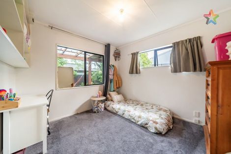 Photo of property in 36a Cambridge Terrace, Waiwhetu, Lower Hutt, 5010