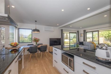 Photo of property in 44 Hedditch Street, Wanaka, 9305