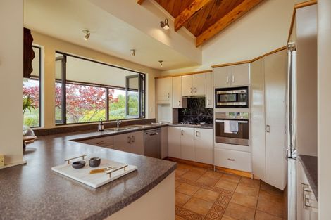 Photo of property in 1475 State Highway 16, Waimauku, 0883