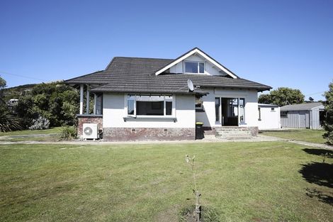 Photo of property in 25 Burrows Street, Bluff, 9814