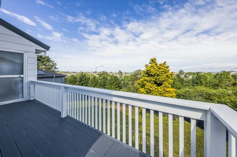 Photo of property in 15 Crail Court, Totara Heights, Auckland, 2105