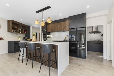 Photo of property in 5a Hemsway Place, Sunnyhills, Auckland, 2010