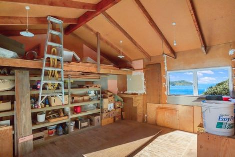 Photo of property in 61 Motuhoa Road, Tairua, 3508