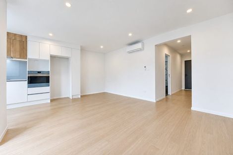 Photo of property in 5/7 Tapu Road, Huapai, Kumeu, 0810
