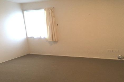 Photo of property in 2/7 Kelvin Hart Drive, East Tamaki, Auckland, 2013