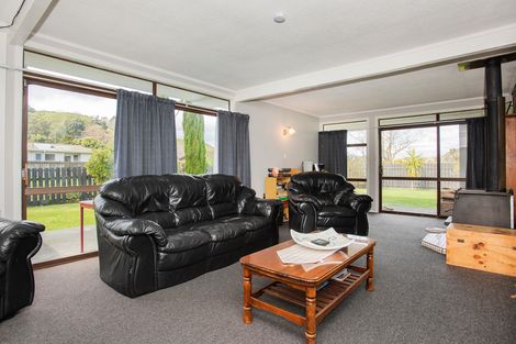 Photo of property in 16 Worsley Street, Tamarau, Gisborne, 4010